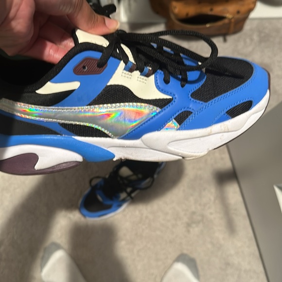 Used - Picture 6 of 6